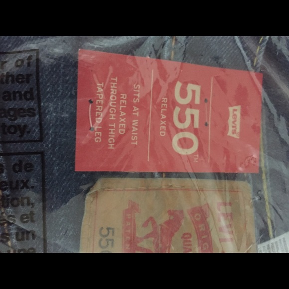 Levi's 550 Relaxed Fit Jeans 30x32 NWT - Picture 3 of 5